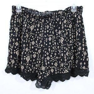 Forever21 Plus Aztec Print Lounge Shorts